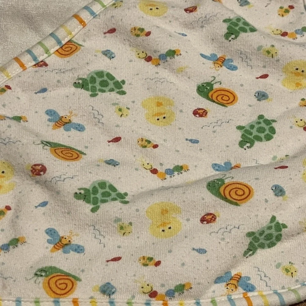 Toys Babies R Us Baby Blanket Bath Cape Ducks Turtle Snails Caterpillar Fish HTF